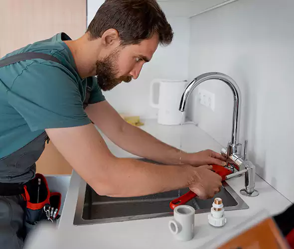 Professional Sink Installation Specialist in East Northport, NY: Schedule Professional Sink Setup Services with Us